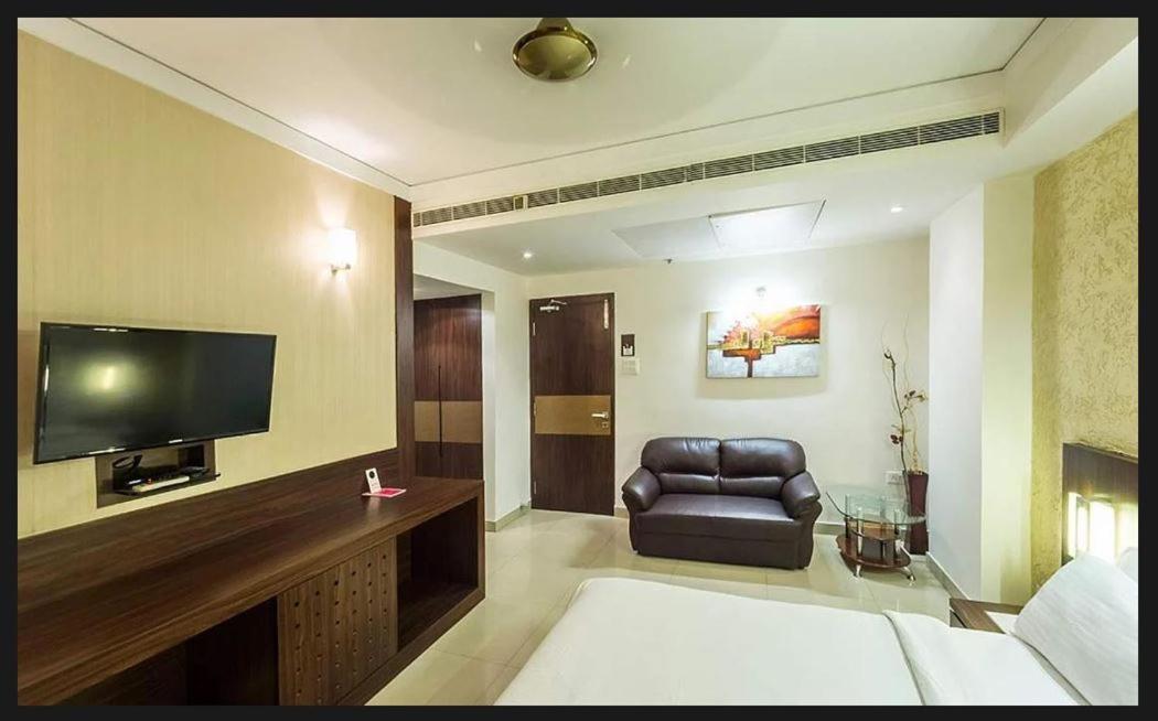 The Regal Park Hotel Visakhapatnam Eksteriør bilde